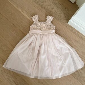 mia & mimi’s little girls dress
